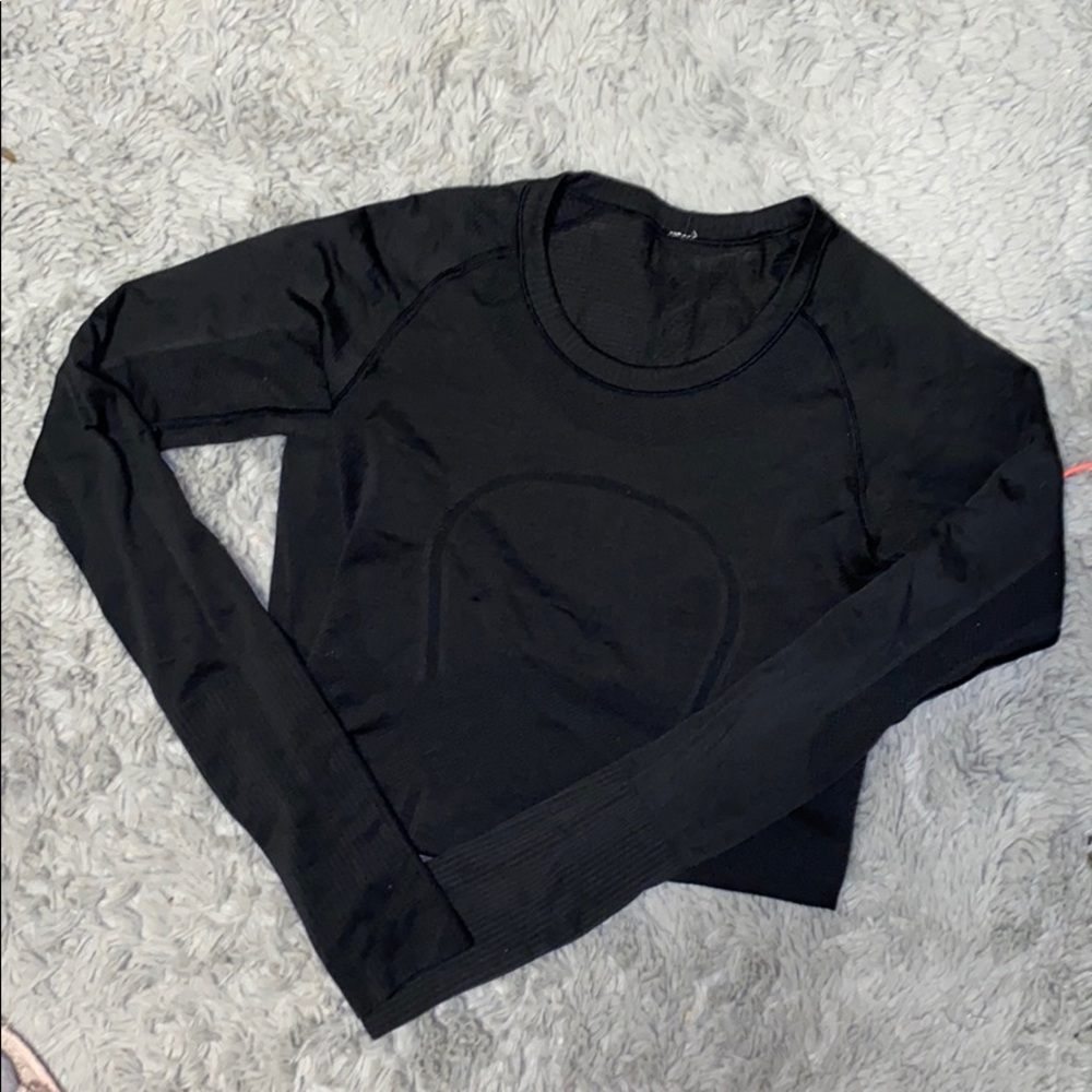 Lululemon Swiftly Tech LS Black Size 4